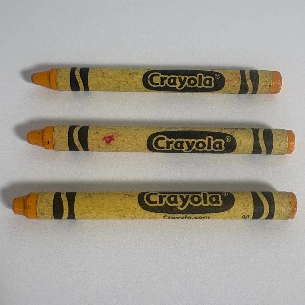 Crayola Dandelion Yellow Crayon Retired Color Lot of 3 Vintage Discontinued